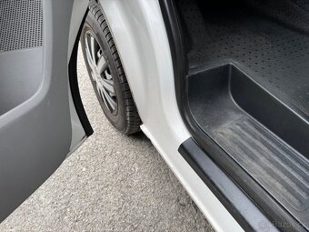 Volkswagen Transporter T5 Long 2.0 TDI, 9 míst, facelift, ch - 5
