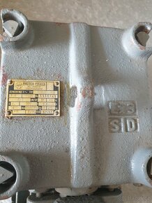 Asynchronní 3~motor 1.5 kW / 1390 ot. patkovy - 5