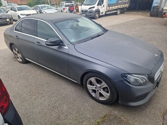 Mercedes-Benz E220d 2017 - 5