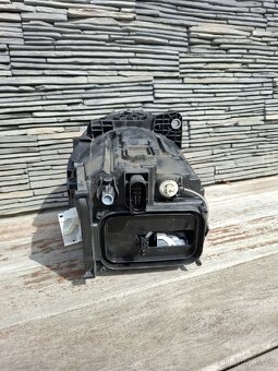 Mercedes-Benz G-class - přední světlomet | A4639067201 - 5