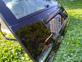 Prodám zadní vrata Volvo V70, r. 1999 kombi - 5