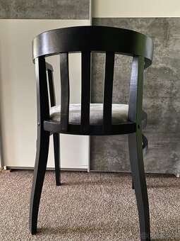 Raritní retro židle z masivu — elegantní, cenný kousek ve vý - 5