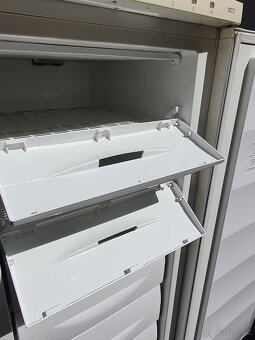 doprava, ÚSPORNÝ vysoký mrazák 7 polic - 5