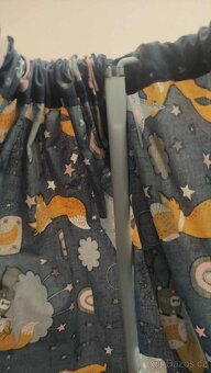 Nebesa / baldachýn k dětské postýlce – lišky, hvězdy - 5