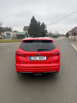 Ford Focus ST-Line Red&Black Edition - 5