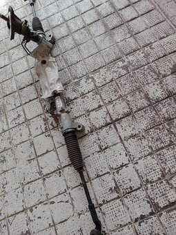 Hřeben řízení na ford focus II - 5