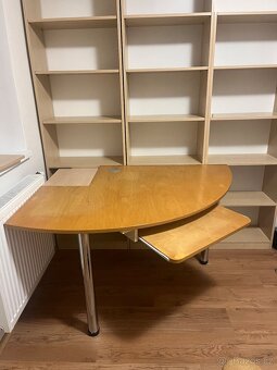 Regály + stůl - 5