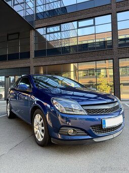 Opel Astra H GTC 1.6 - 5