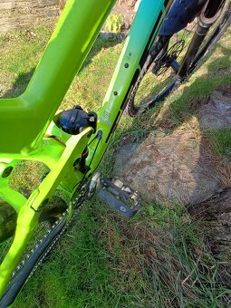 Trek Slash 8 - 5