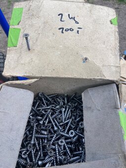 Spojovaci material, vruty, hrebiky - 5