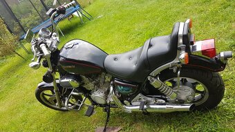 Kawasaki Vulcan VN 750 - 5