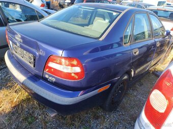 VOLVO S40 2,0T 2000 AUTOMAT sedan - DILY z auta - 5