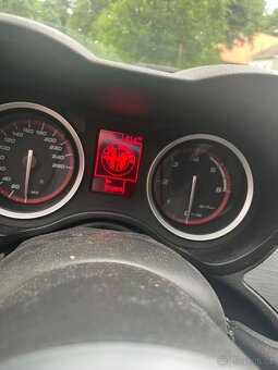 Alfa Romeo 159 1.9jtd - 5