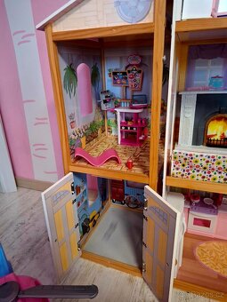 Domeček pro panenky / barbie - 5