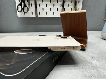 Apple iPhone 12 Pro Max - 256 GB Zlatý + dárky - 5