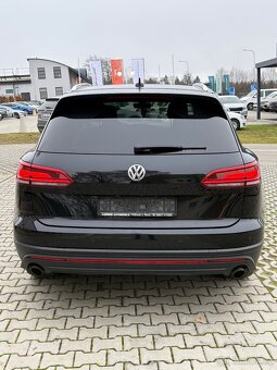 Volkswagen touareg,3.0 TDI,tažné,výhřevy,Navi - 5