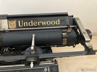 Psací stroj UNDERWOOD v perfektním stavu - 5