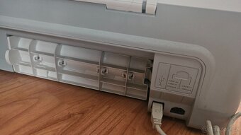 HP Deskjet f380 - 5