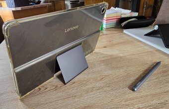 Lenovo Tab Plus - 5
