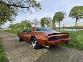 Pontiac Firebird - 5