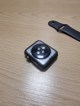 Prodám apple watch series 3 42mm. - 5