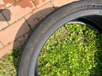 Zimní pneu 225/35 R19 - 5