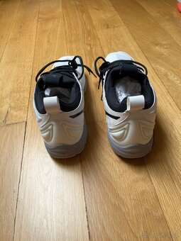 Boty Mizuno Wave Momentum 3 - 5