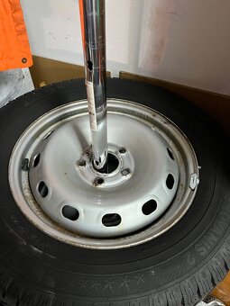 Plechové disky + pneu - 5