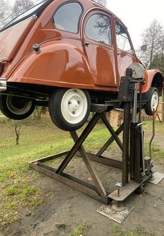 Nůžkový hydraulický DDR zvedák - 5