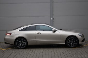 Mercedes-Benz E400 3.0 V6 4Matic - 5