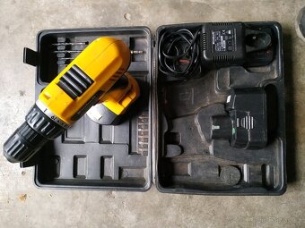 Vrtačka Einhel v kufru - 5