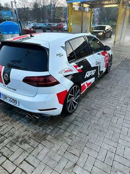 Volkswagen Golf 7,5R - 5