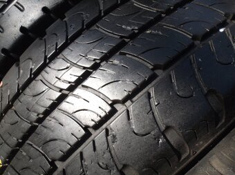 215/65/16 C 106/104T GOODYEAR - 5