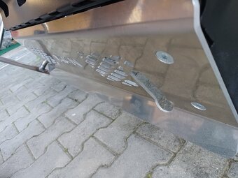 Mercedes-Benz G - pevnostní nárazník - 5