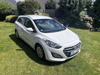 Hyundai i30 Combi 1.6 CRDi - 5