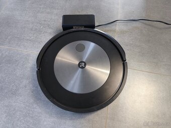 Robotický vysavač Roomba j7 - 5