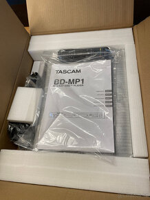 TASCAM BD/DVD/CD přehrávač - 5