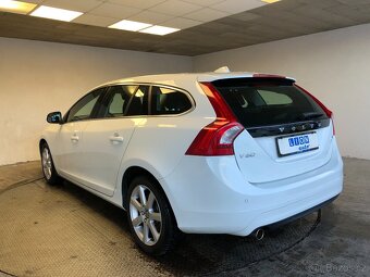 VOLVO V60 D2 DRIVE-E SUMMUM - 5