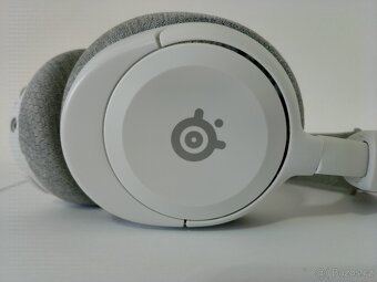 Sluchátka SteelSeries Arctis Nova 1 bílá 2x Audio kabel. - 5