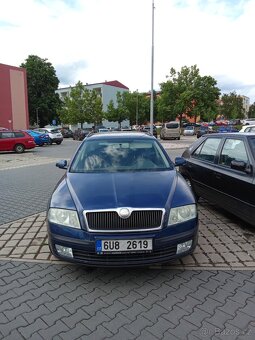 Škoda Octavia combi II 1.6 MPI - 5
