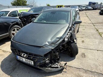 Hyundai I30 Fastback 1.5i 118kw. 2021 48V. Motlr start - 5