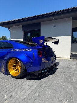 Nissan GTR R35 - Liberty Walk - 5