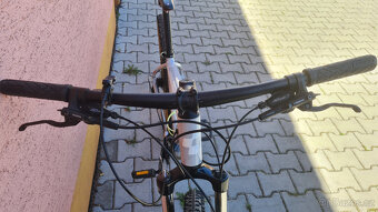 CUBE AIM SL 27, Hydraulické brzdy, Shimano Alivio, Rám S - 5