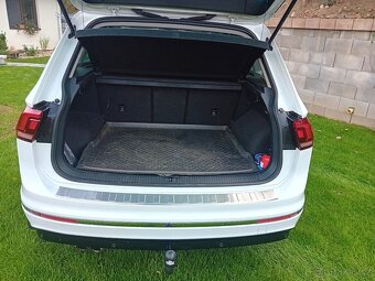 Volkswagen Tiguan R-Line 2.0TDi - 5
