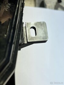 Opravná sada držáků LED světlometu Škoda Superb III 3V FL - 5