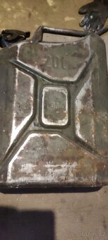 Plechové kanystry 20l - 5