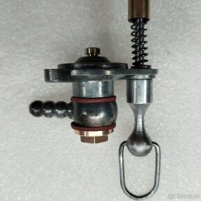 JAWA 550 PAŘEZ PINCEK KARBURÁTOR LEVOSTRANNÝ PRŮTOKOVÝ ŠROUB - 5