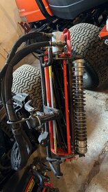 Vřetenová sekačka LF3400 na golf, fotbalové hřiště - 5