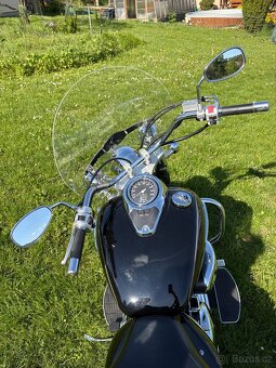 Suzuki Volusia 800 - 5