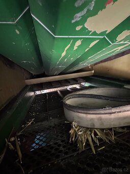 E512 s kukuričným adaptérom oros - 5